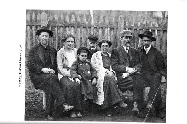 3-sorokin-with-his-wife-and-her-family-in-tambov-russia